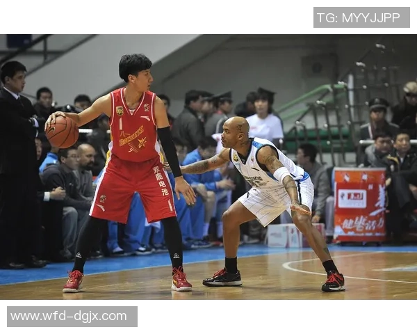 成都篮球队区域防守分析：优劣势及改进建议探讨