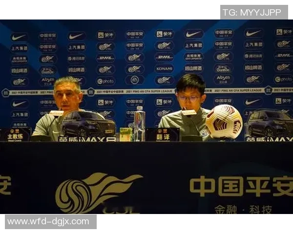 重庆足球队阵地战革新探索新战术提升球队竞争力与观赏性